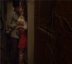 两人偷偷出去做爱 mp4