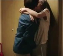 小夫妻在别墅中做爱 mp4