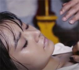 一个命运多舛的家庭 mp4