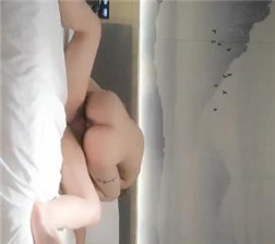 在酒店给粉丝直播 mp4