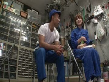 DANDY-514「休憩中の1时间に性欲旺盛なバイトくんと隙だらけの美人おばさんが2人きり！パートの若熟女は年下第10集