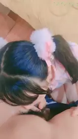 ✅双马尾萝莉萌妹✅小可爱翘起屁股后入 迎接大肉棒一下下撞击，擡起双腿猛操最后射屁股上，又是被主人中出的一天
