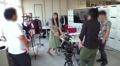 SODS-012 SOD女子社员 接写＆局部アップ浓厚SEX会议300分 モザイクギリギリを目指してワギナグイ込み生着替えさセクハラ 5名议事录